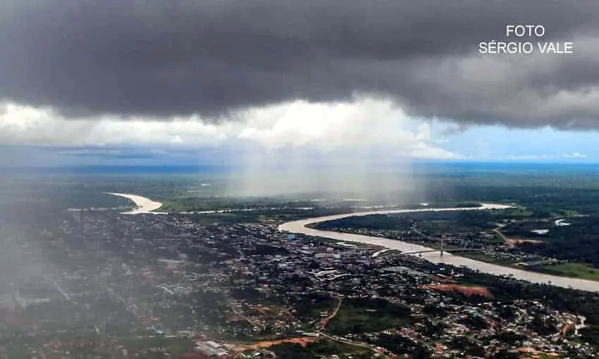 Acre Fervente: Sexta-feira Promete Calor Intenso e Chuvas Isoladas
