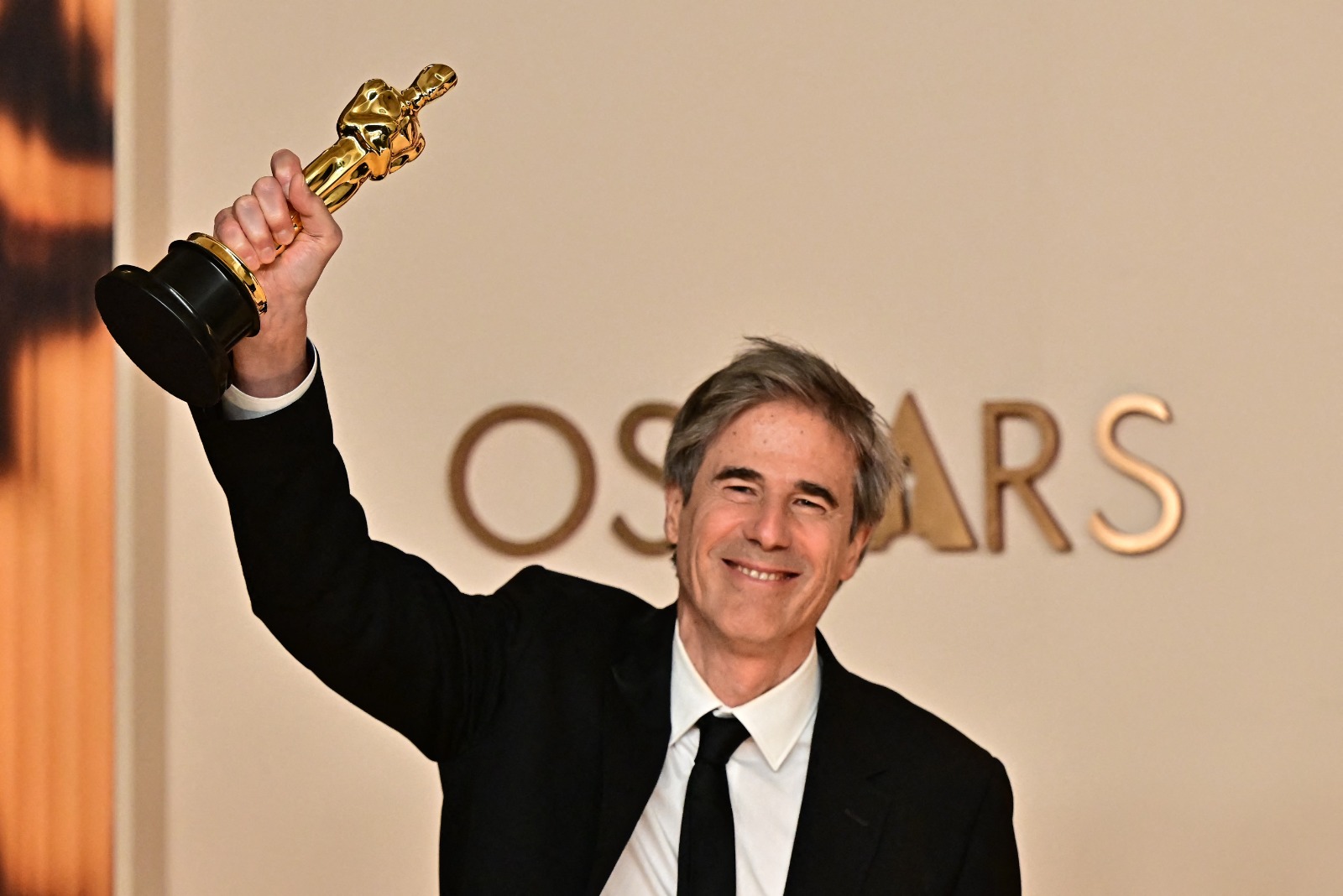 Academia do Oscar homenageia Walter Salles com Prêmio Luminary após Oscar de ‘Ainda Estou Aqui’