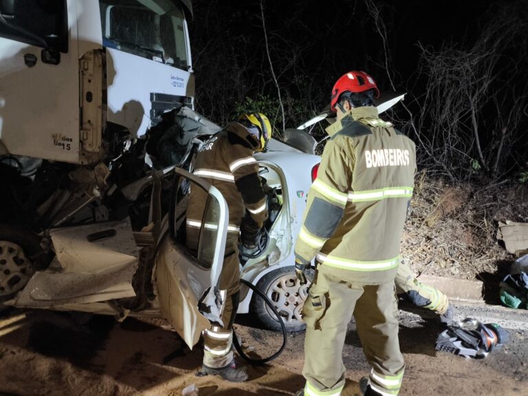 Acidente com cinco mortos e golpe a idoso marcam a semana