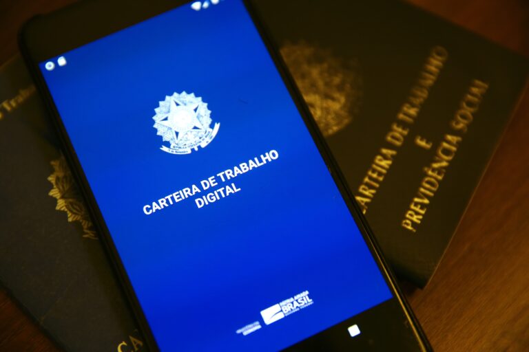 Alto Tietê disponibiliza mais de 6 mil vagas de emprego nesta segunda-feira