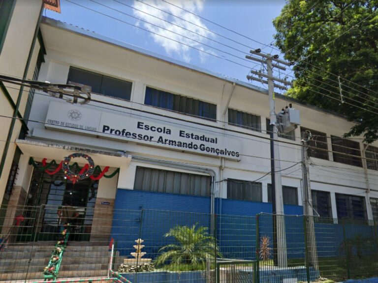 Adolescente é apreendido após ameaçar aluna com faca em escola de SP