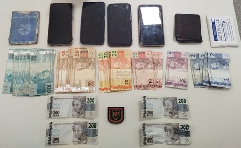 Quatro suspeitos de uso de dinheiro falso são presos em Neópolis