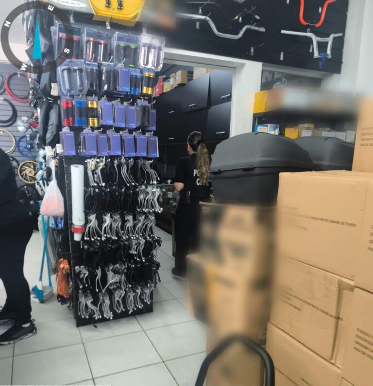 Dono de loja preso por vender peças furtadas em Manaus