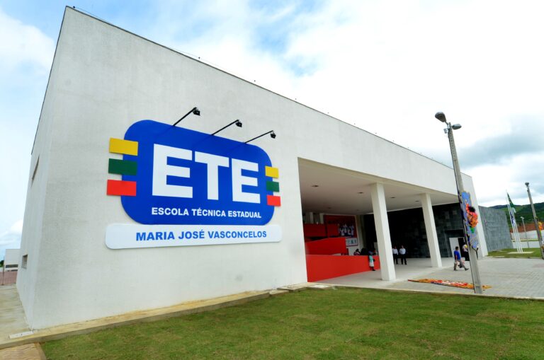 ETEs abrem 3,8 mil vagas para o interior de PE
