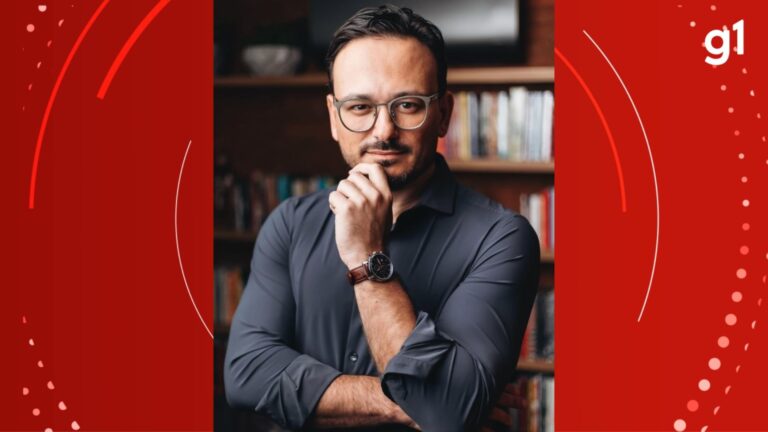 Justiça revoga prisão de professor de direito investigado por crimes sexuais