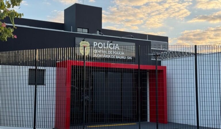 Homem morre após ser esfaqueado e agredido com pauladas em Bauru
