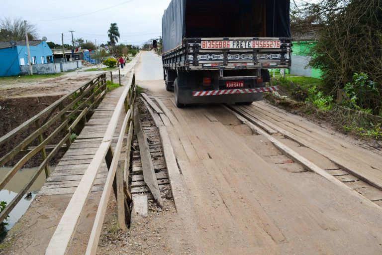 Câmara Debate Segurança Viária: Pontes e Viadutos em Risco?