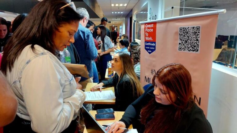 Mutirão no Pátio Office oferece mais de 600 vagas de emprego em Limeira
