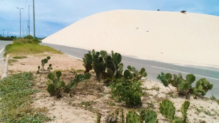 Inmet alerta sobre ventos intensos que podem movimentar dunas no Ceará