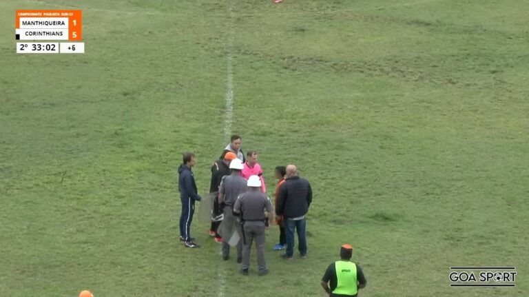 Torcedora é presa acusada de racismo contra menino de 12 anos em jogo de futebol