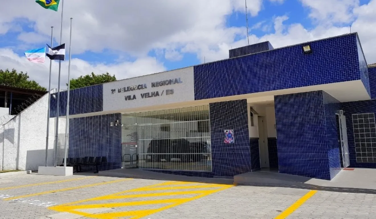 Gerente do Tráfico Presa em Vila Velha com Milhares de Pedras de Crack