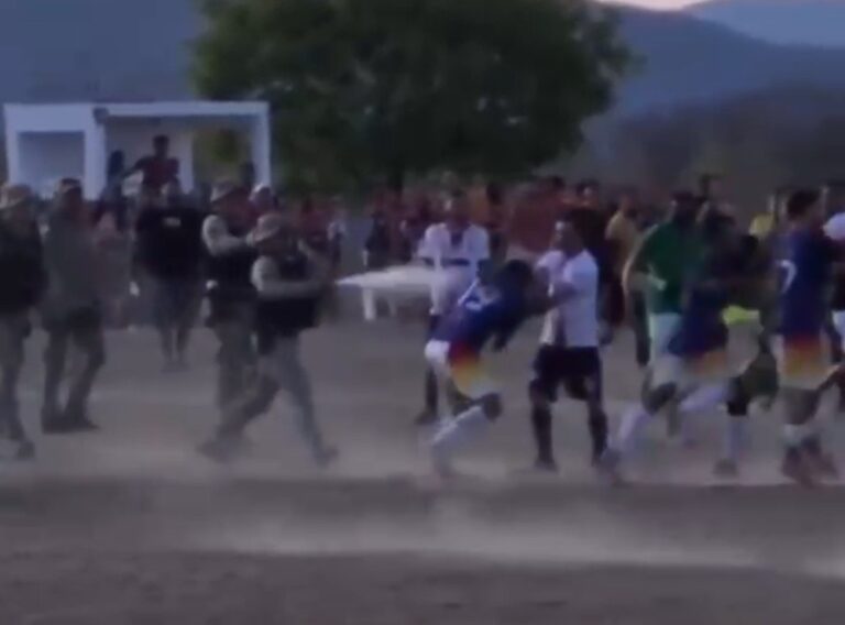 Briga durante final de campeonato amador termina com uso de spray de pimenta