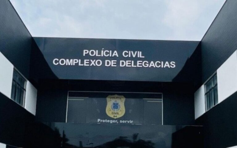 Criança de 7 anos é encontrada ferida em condomínio na BA