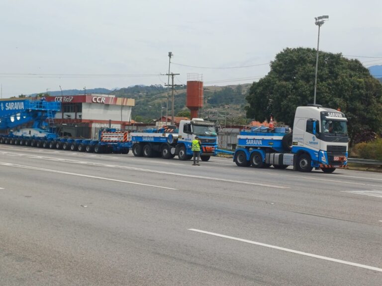 Carga superdimensionada se desloca na Via Dutra neste fim de semana