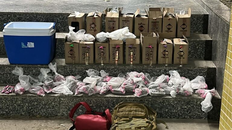 Denúncia de agressão em Araruama resulta em apreensão de adolescente e drogas