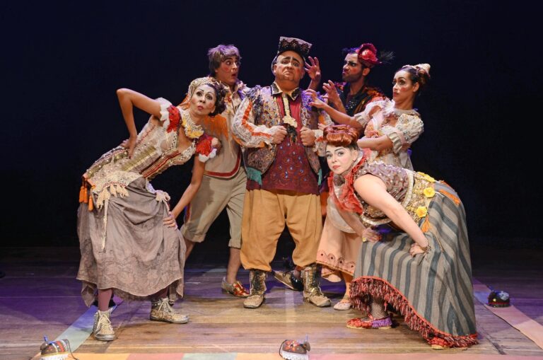 Festival de teatro em Teresina celebra o riso com programação diversificada