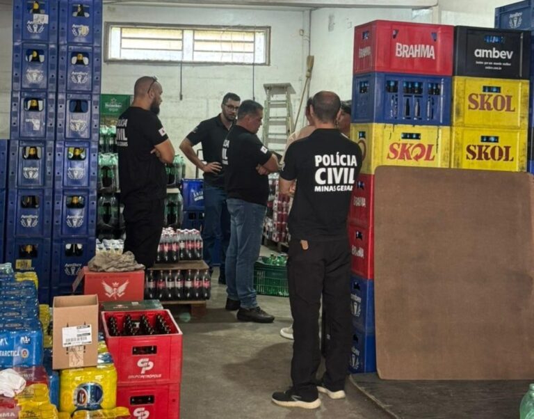 Distribuidora é interditada por bebidas adulteradas em Muriaé