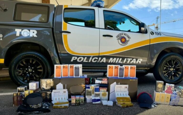 Polícia apreende mercadoria contrabandeada na SP-270 em Alambari