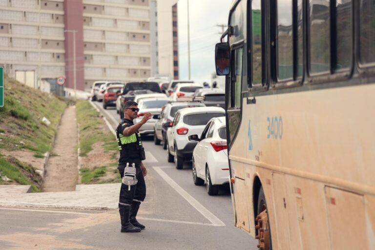 Trânsito em Petrolina: AMMPLA indica rotas alternativas
