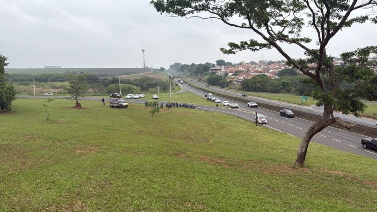 Dois homens são presos após perseguição policial na SP-304 em SBO