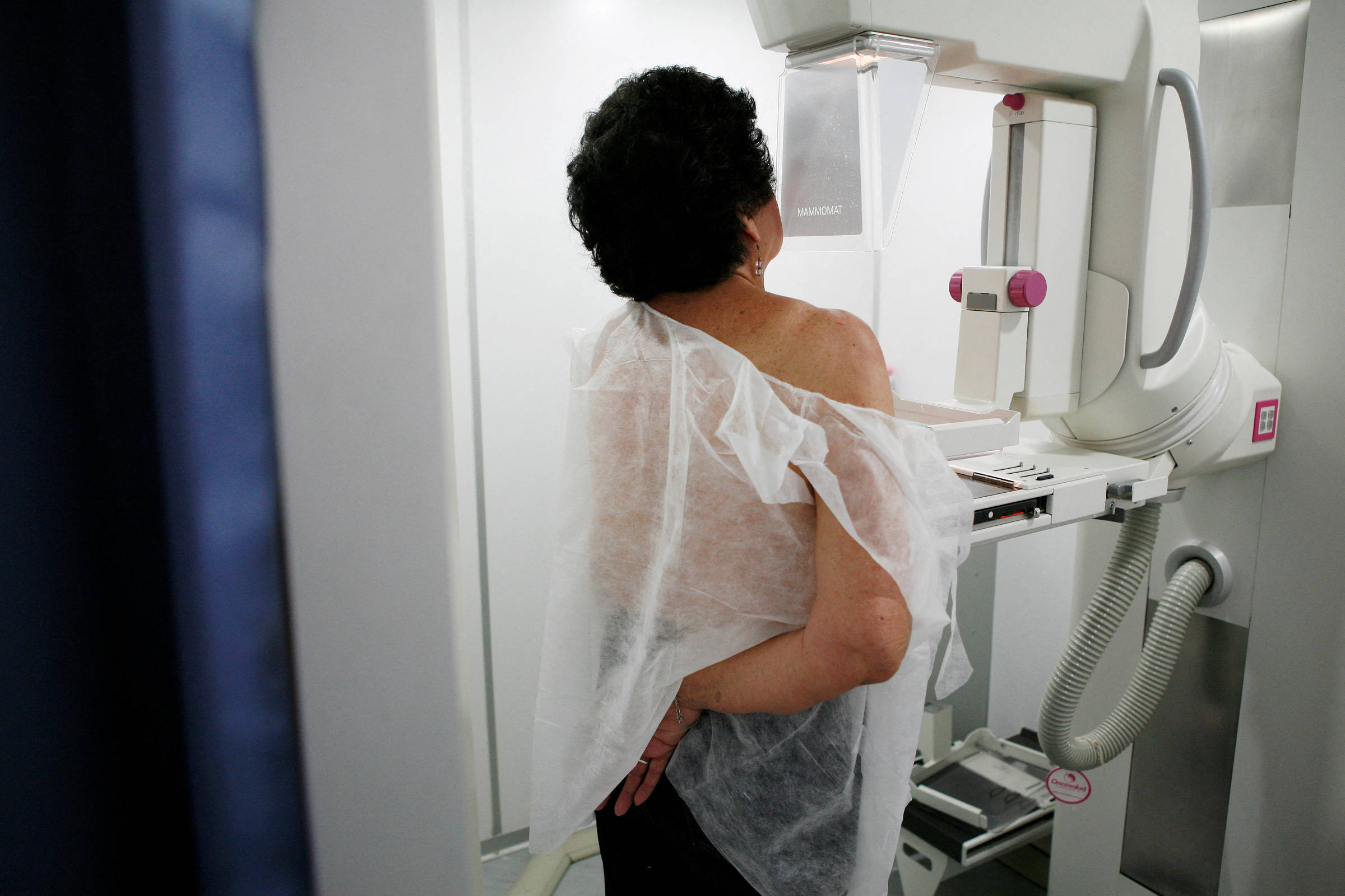 Novos tratamentos para câncer de mama e reto no SUS
