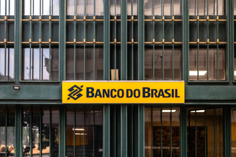 Banco do Brasil enfrenta instabilidade em aplicativo com falhas no Pix
