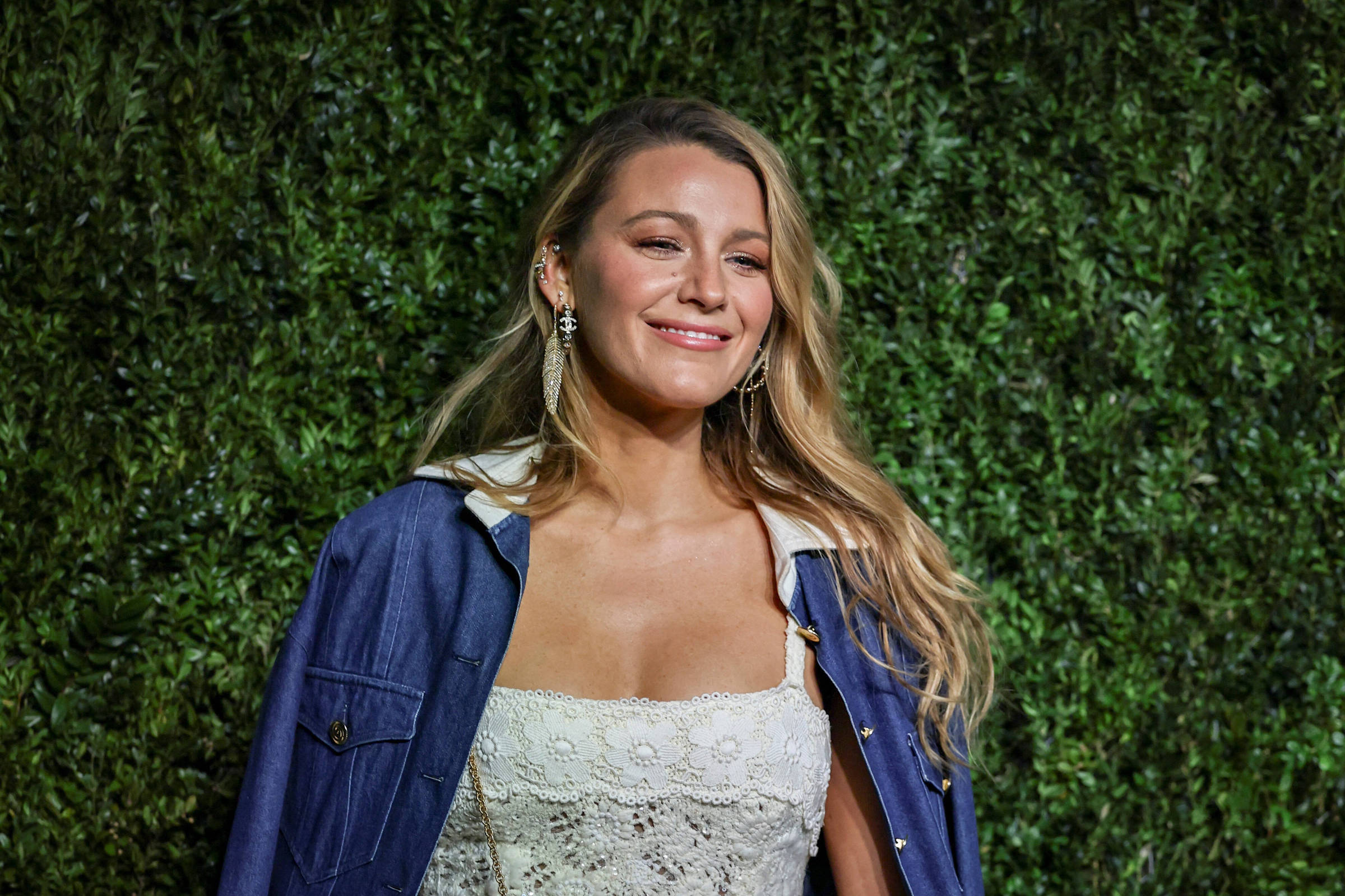 Blake Lively enfrenta revés judicial em caso de difamação
