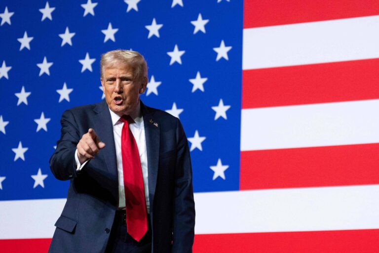 Trump critica democratas e sugere pena de morte para congressistas