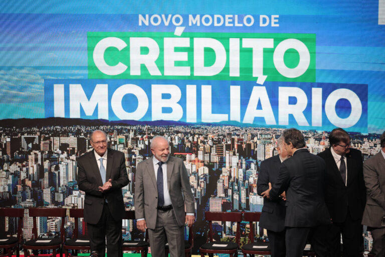 Conselho libera uso do FGTS para financiamentos imobiliários até R$ 2,25 milhões