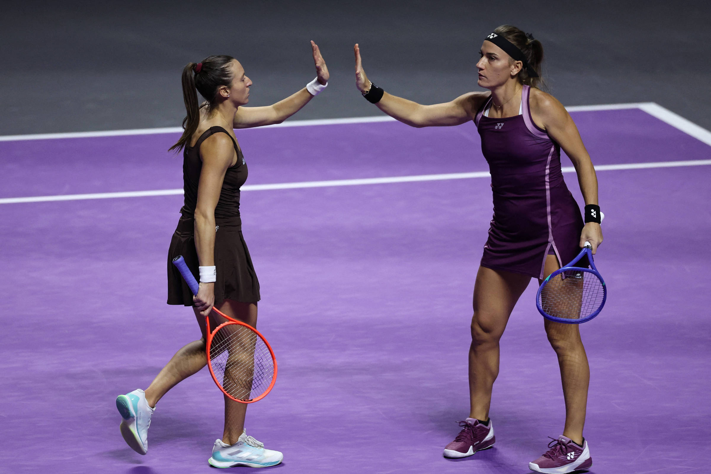 Luisa Stefani faz história ao alcançar final do WTA Finals
