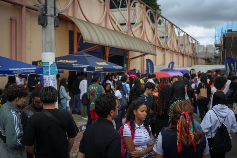 Início da aplicação do Enem 2025