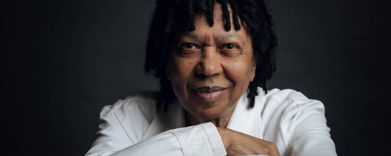 Djavan lança novo álbum com canção inspirada em Michael Jackson