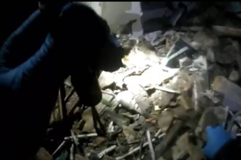 Explosão em São Paulo: PMs encontram corpo e escombros em imóvel
