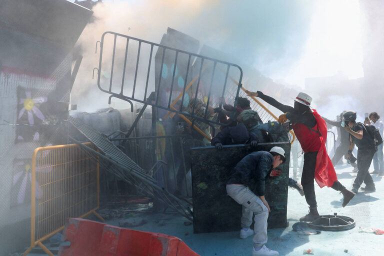 Protestos massivos no México exigem mudanças no governo de Sheinbaum