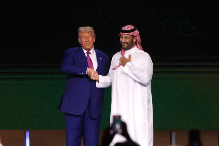 Trump se reúne com príncipe saudita após assassinato de jornalista