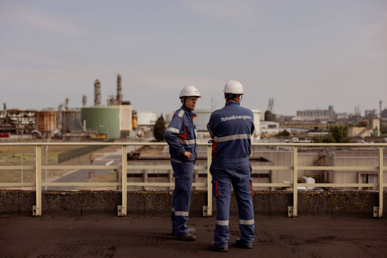 Empresas de energia reavaliam combustíveis fósseis após Acordo de Paris