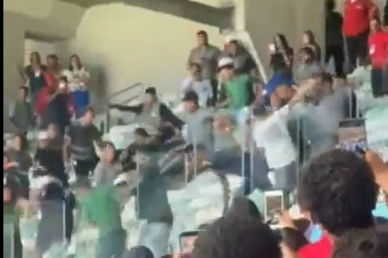 Conflito entre estudantes interrompe aula sobre inteligência artificial em MG