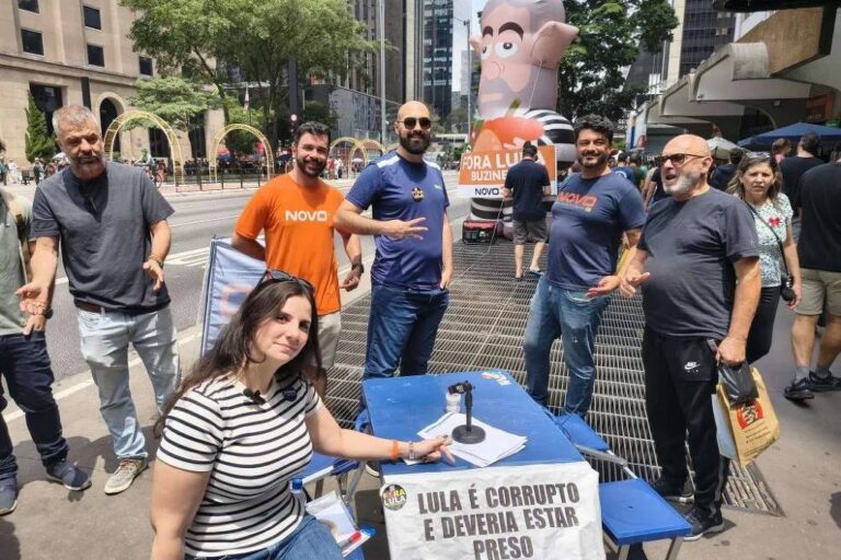 Avenida Paulista recebe manifestações da esquerda e da direita após prisão de Bolsonaro