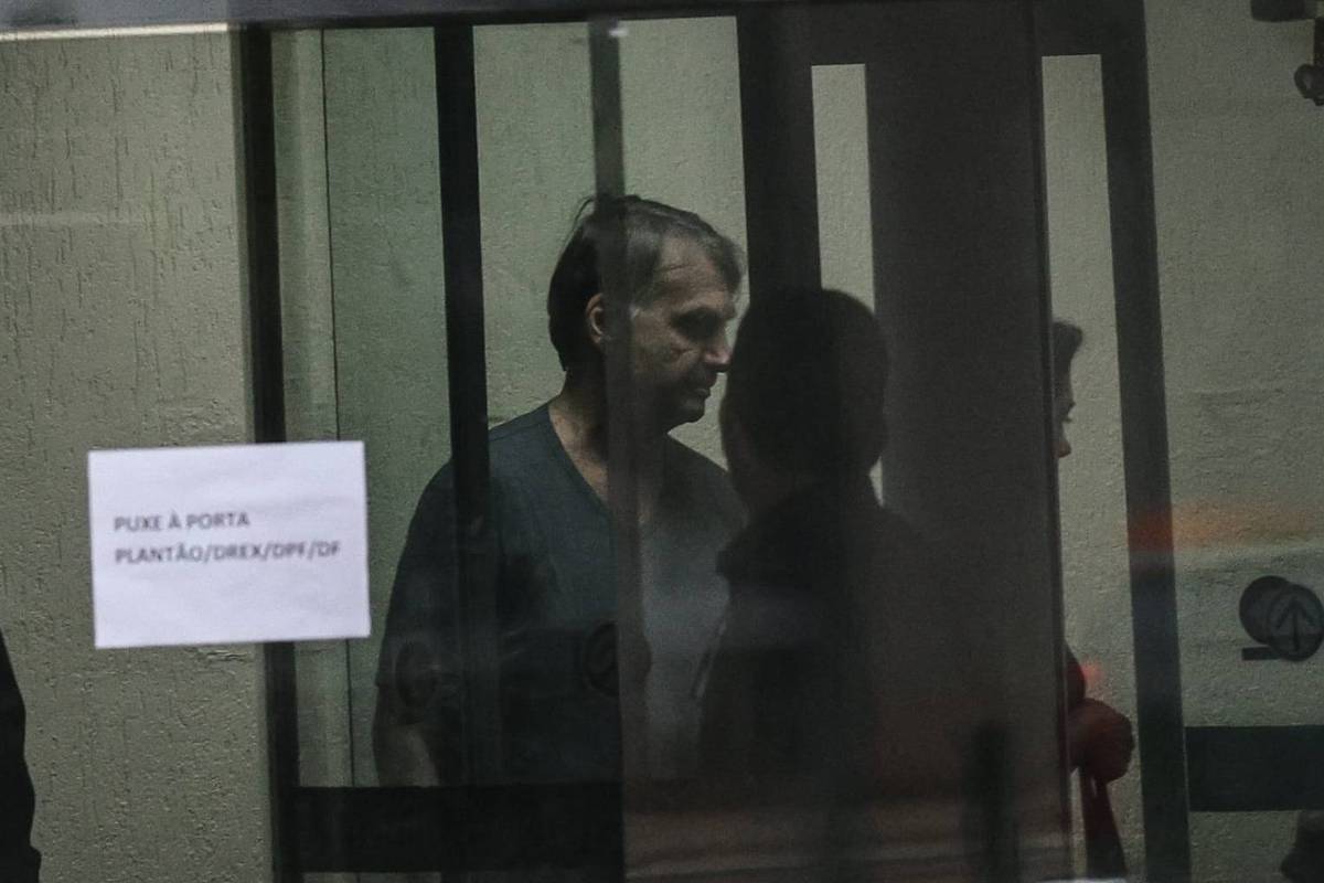 PL e filhos de Bolsonaro planejam reação no Congresso após prisão