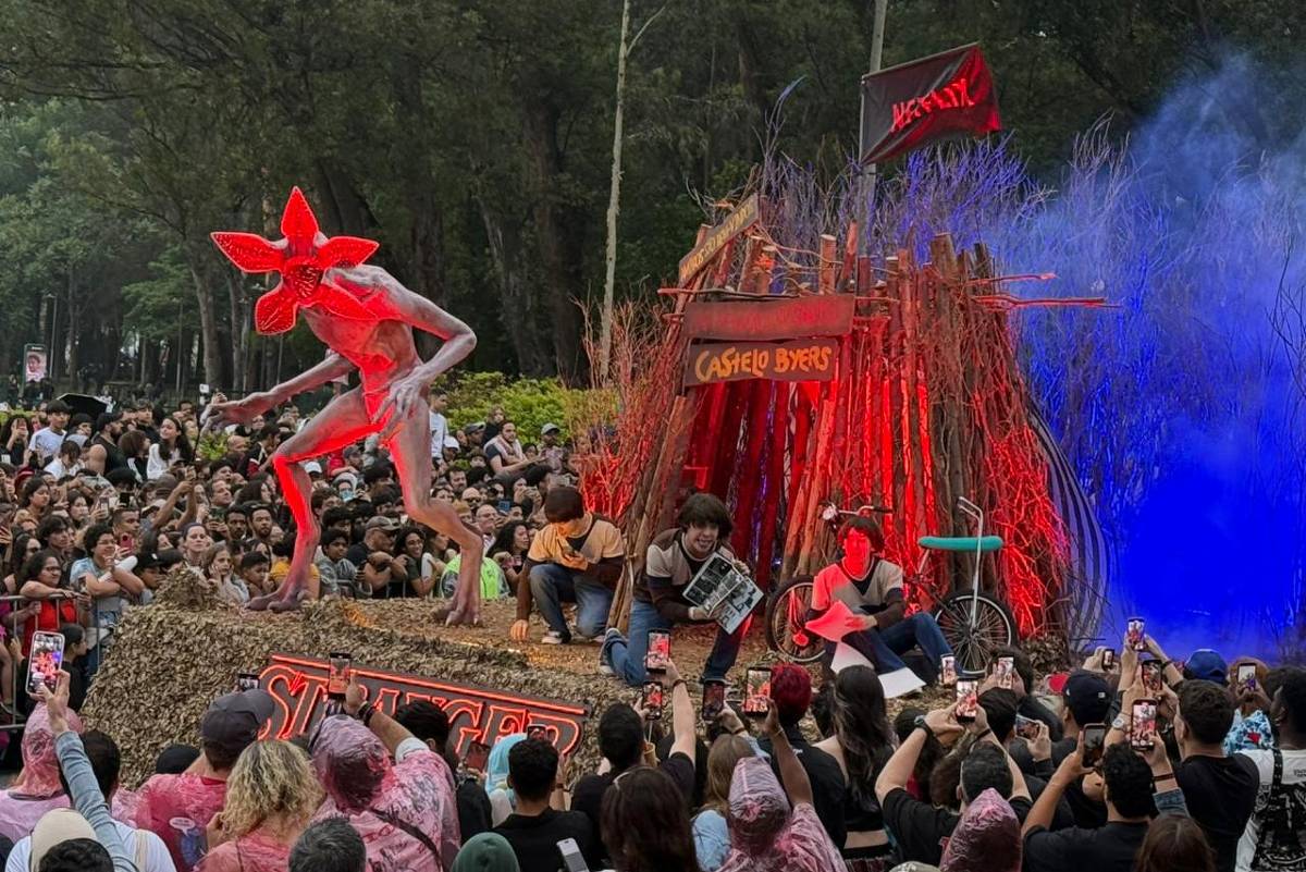 Parada Estranha no Ibirapuera reúne fãs de ‘Stranger Things’