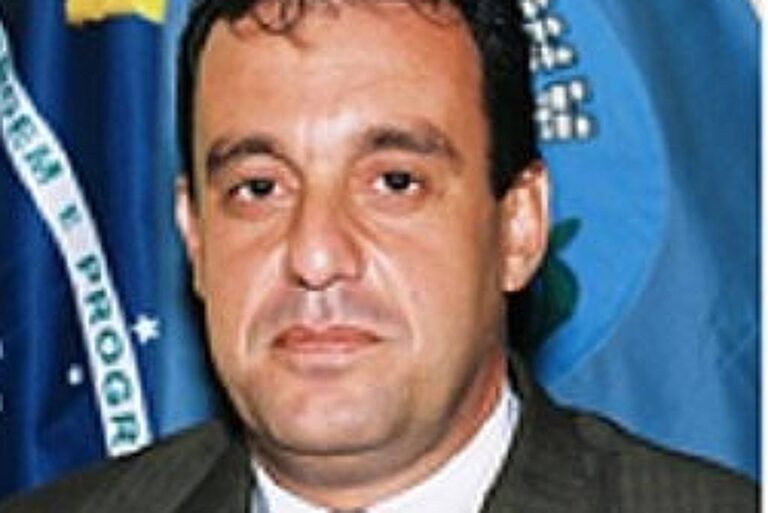 Vereador é preso em operação por envolvimento com tráfico no RJ