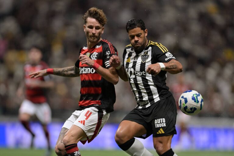 Flamengo se aproxima do título brasileiro após empate com Atlético Mineiro