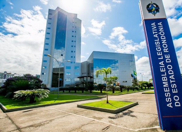 Polícias de Rondônia Reforçam Frota com Veículos Apreendidos em Pátios do Detran