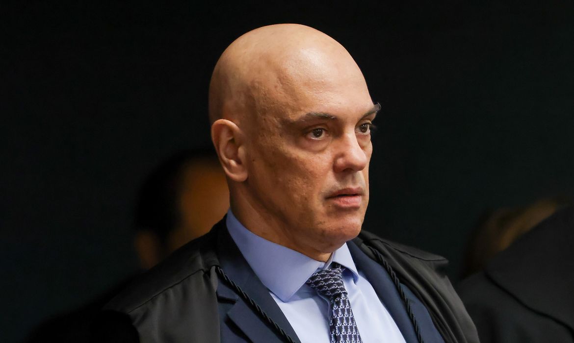 Tornozeleira Eletrônica de Bolsonaro Dispara Alerta e Moraes Decreta Prisão Preventiva
