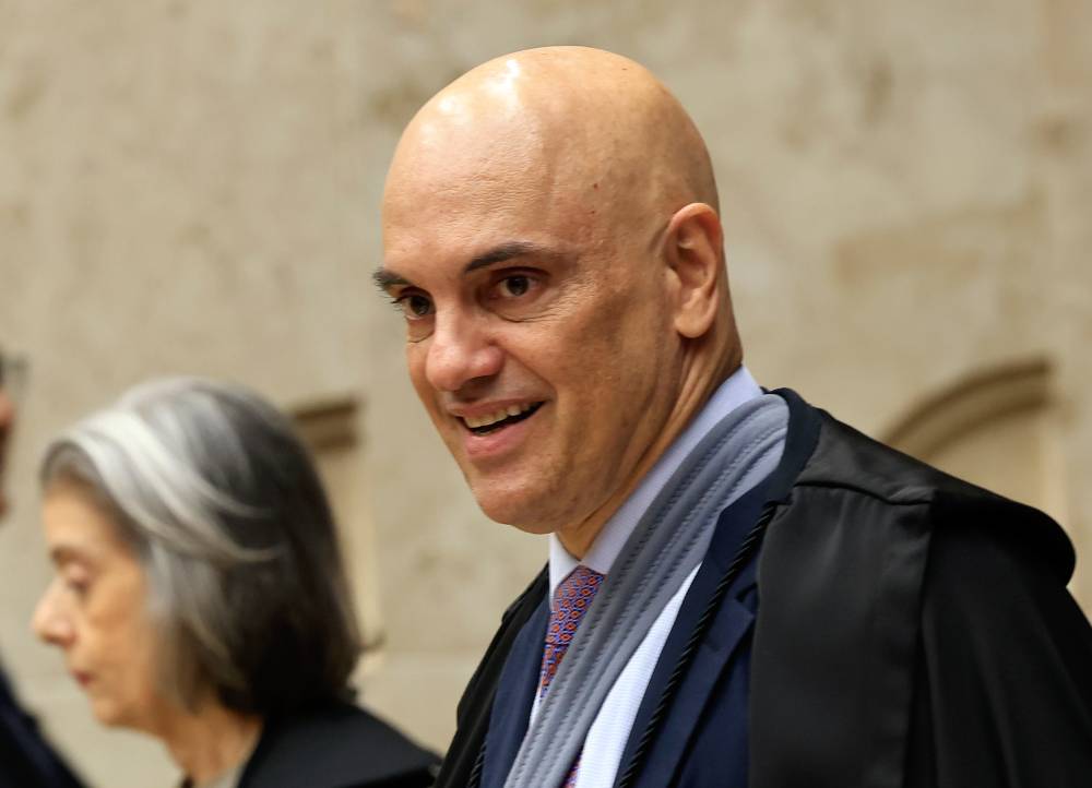 Alerta em Tempo Real: Como a Central de Monitoramento Flagrou Violação na Tornozeleira de Bolsonaro