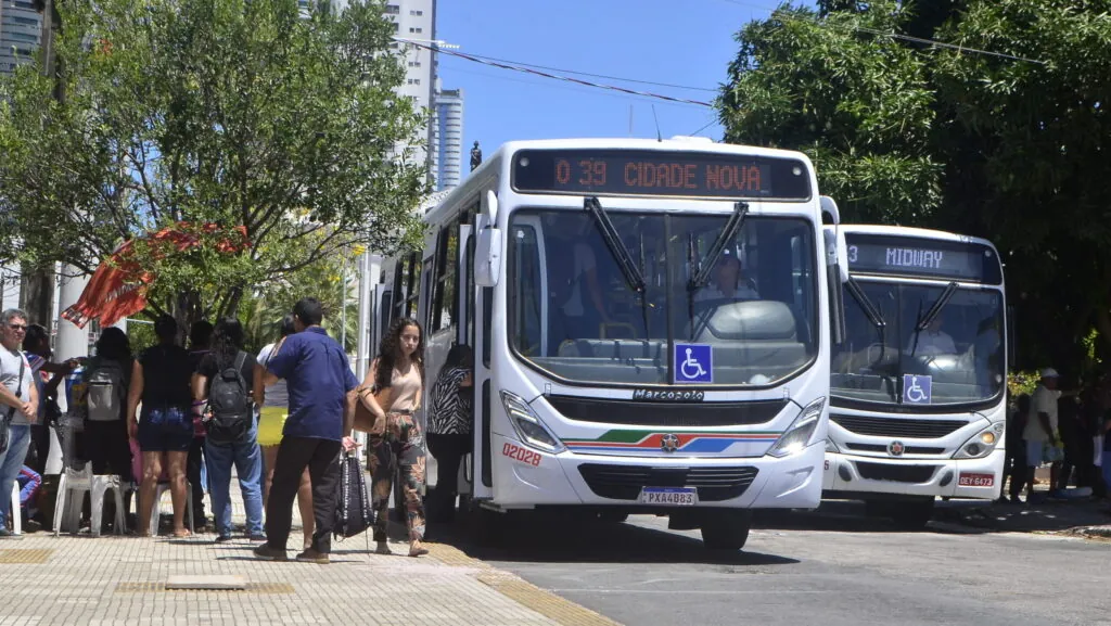 Enem 2025 em Natal: STTU divulga esquema especial de ônibus com horários e linhas para os dias de prova
