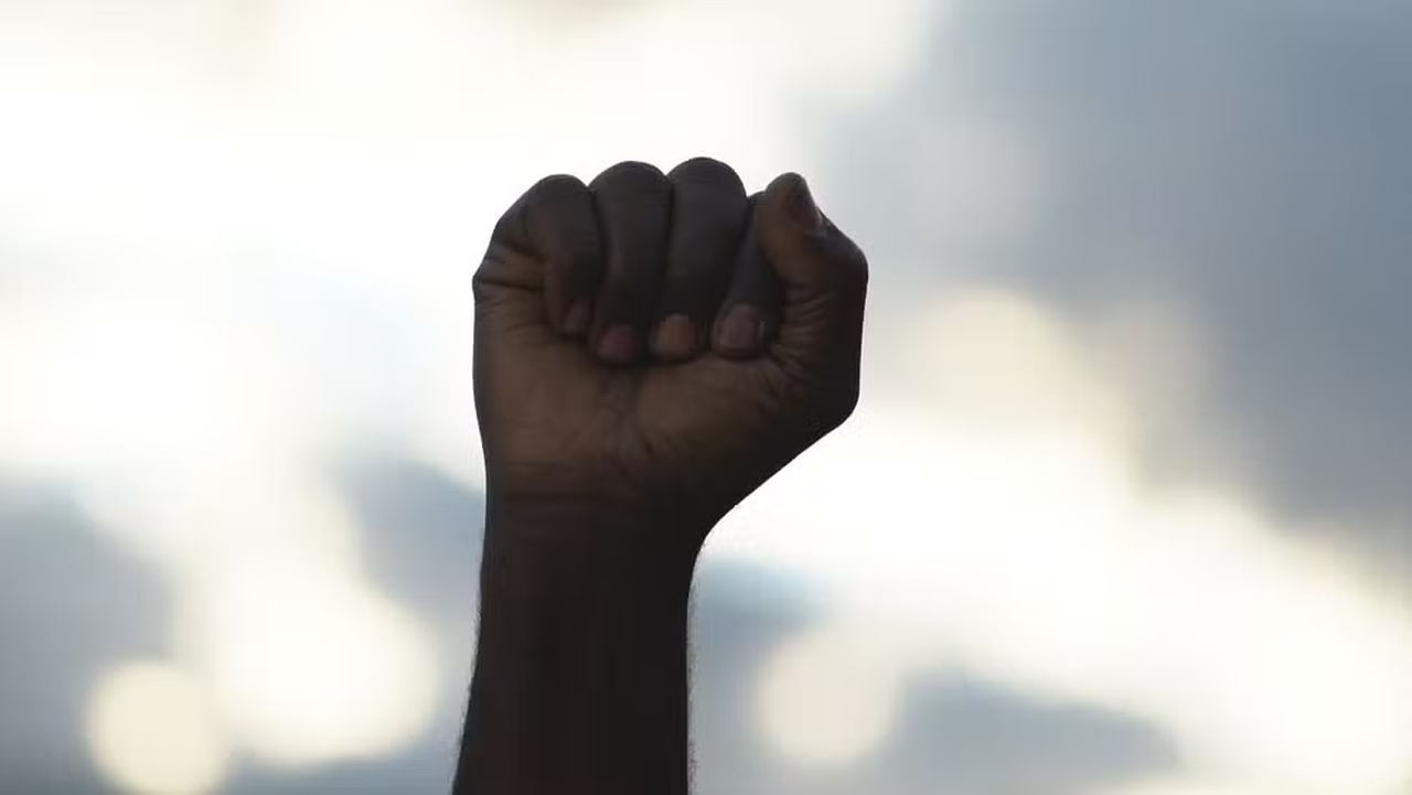 Feriado da Consciência Negra: Brasil Celebra Data Nacionalmente Pela Primeira Vez, Impactando Rotinas e Direitos Trabalhistas