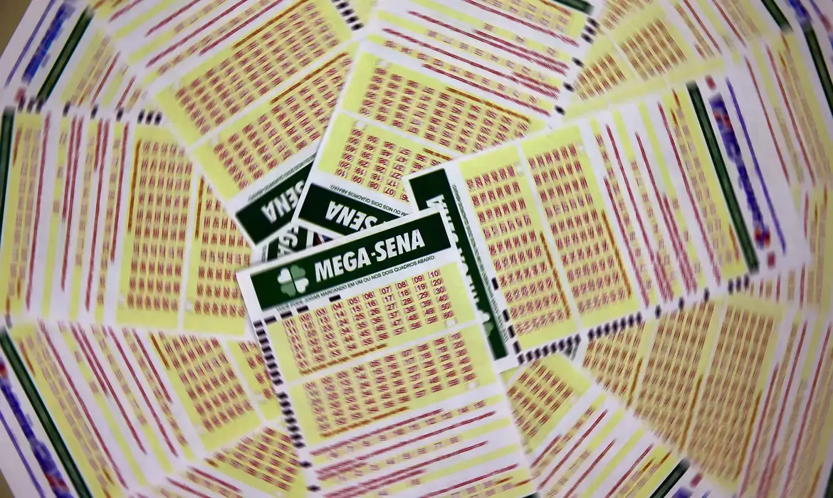 Mega-Sena Pode Pagar R$ 67 Milhões Hoje: Acompanhe o Sorteio!