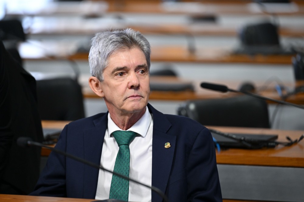 Pressão Política Suspende Estudos de Privatização da Hidrovia do Madeira