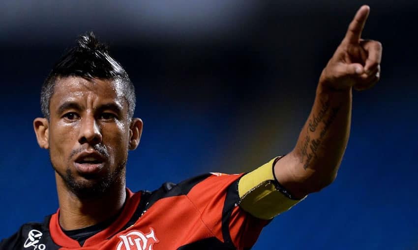 Ídolo do Flamengo, Léo Moura Brilha na Final da Copa SEST SENAT em Rio Branco